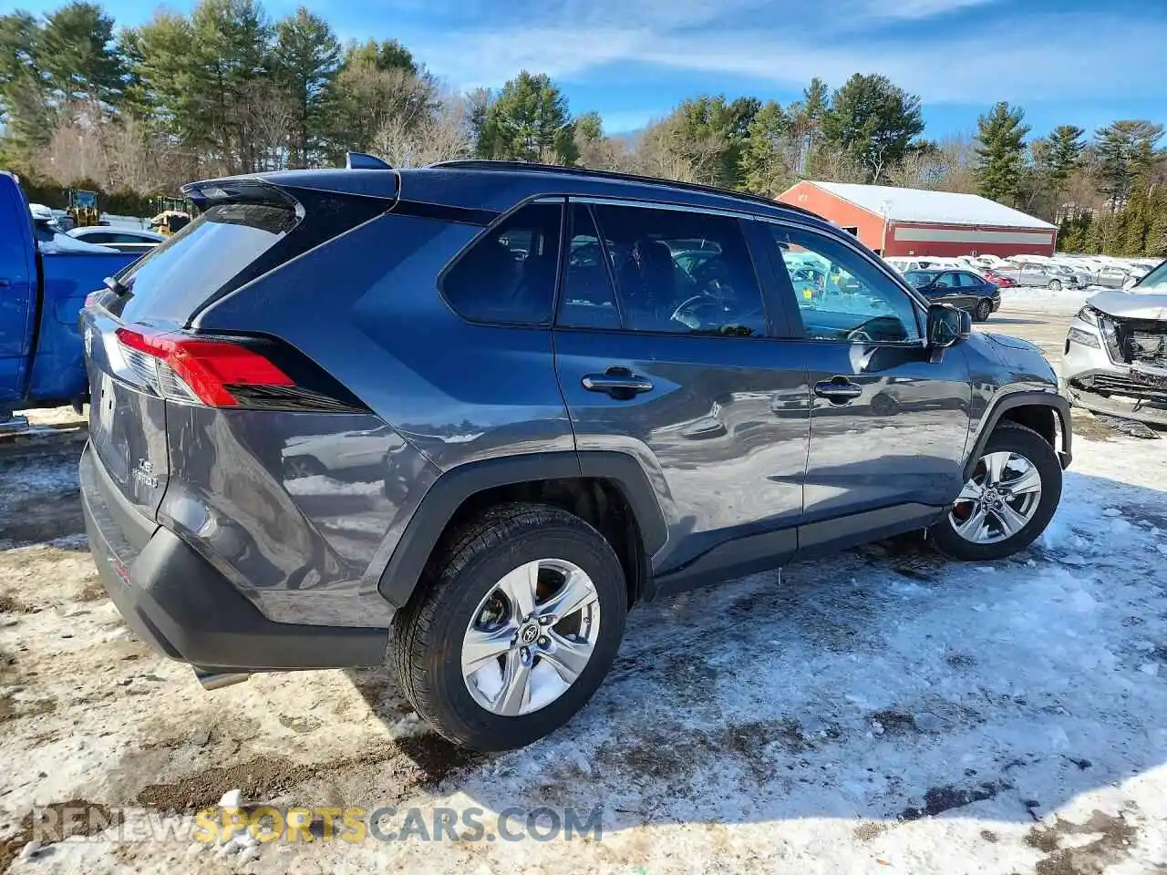 3 Photograph of a damaged car 2T3LWRFV6RW221114 TOYOTA RAV4 2024