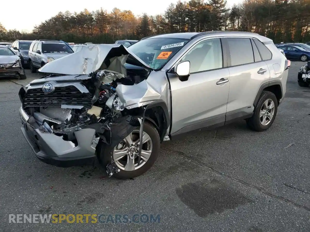 1 Photograph of a damaged car 2T3MWRFV1RW236530 TOYOTA RAV4 2024