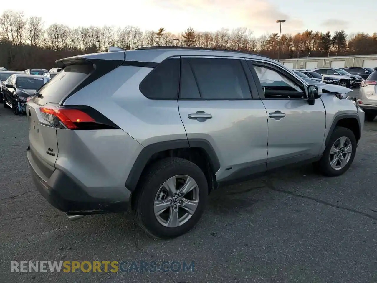 3 Photograph of a damaged car 2T3MWRFV1RW236530 TOYOTA RAV4 2024
