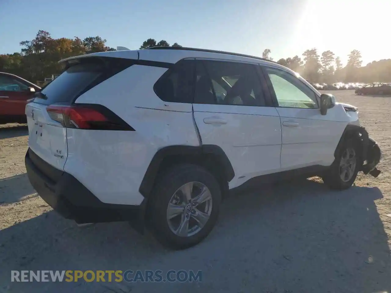3 Photograph of a damaged car 2T3MWRFV5RW223733 TOYOTA RAV4 2024