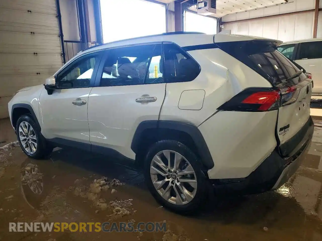 2 Photograph of a damaged car 2T3N1RFV8RW484230 TOYOTA RAV4 2024