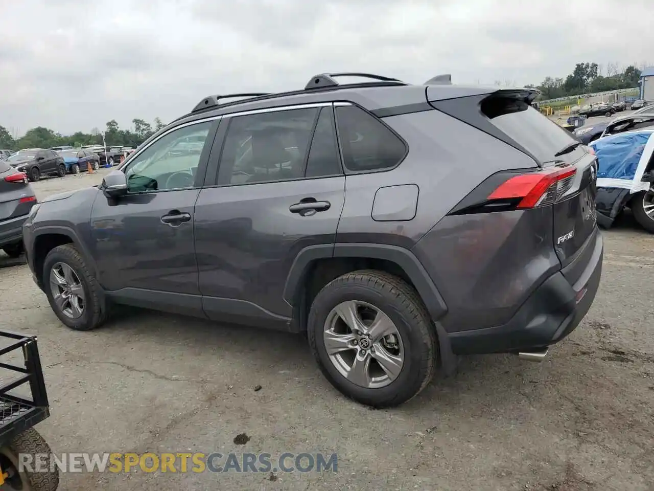 2 Photograph of a damaged car 2T3P1RFV0RC399327 TOYOTA RAV4 2024