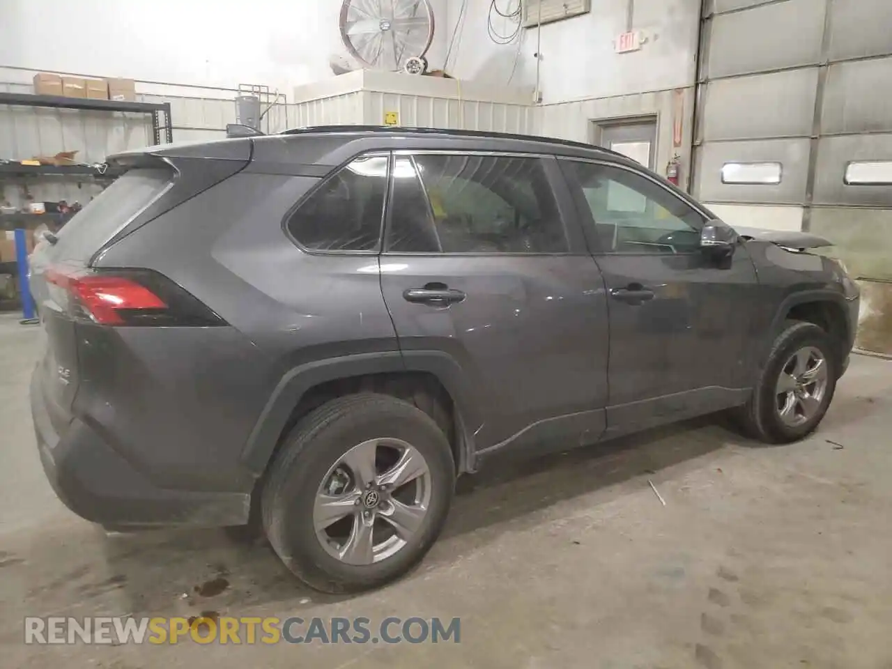 3 Photograph of a damaged car 2T3P1RFV0RC466024 TOYOTA RAV4 2024