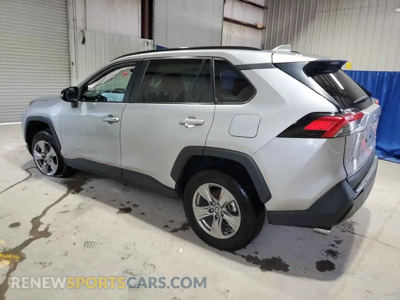 2 Photograph of a damaged car 2T3P1RFV1RC398316 TOYOTA RAV4 2024