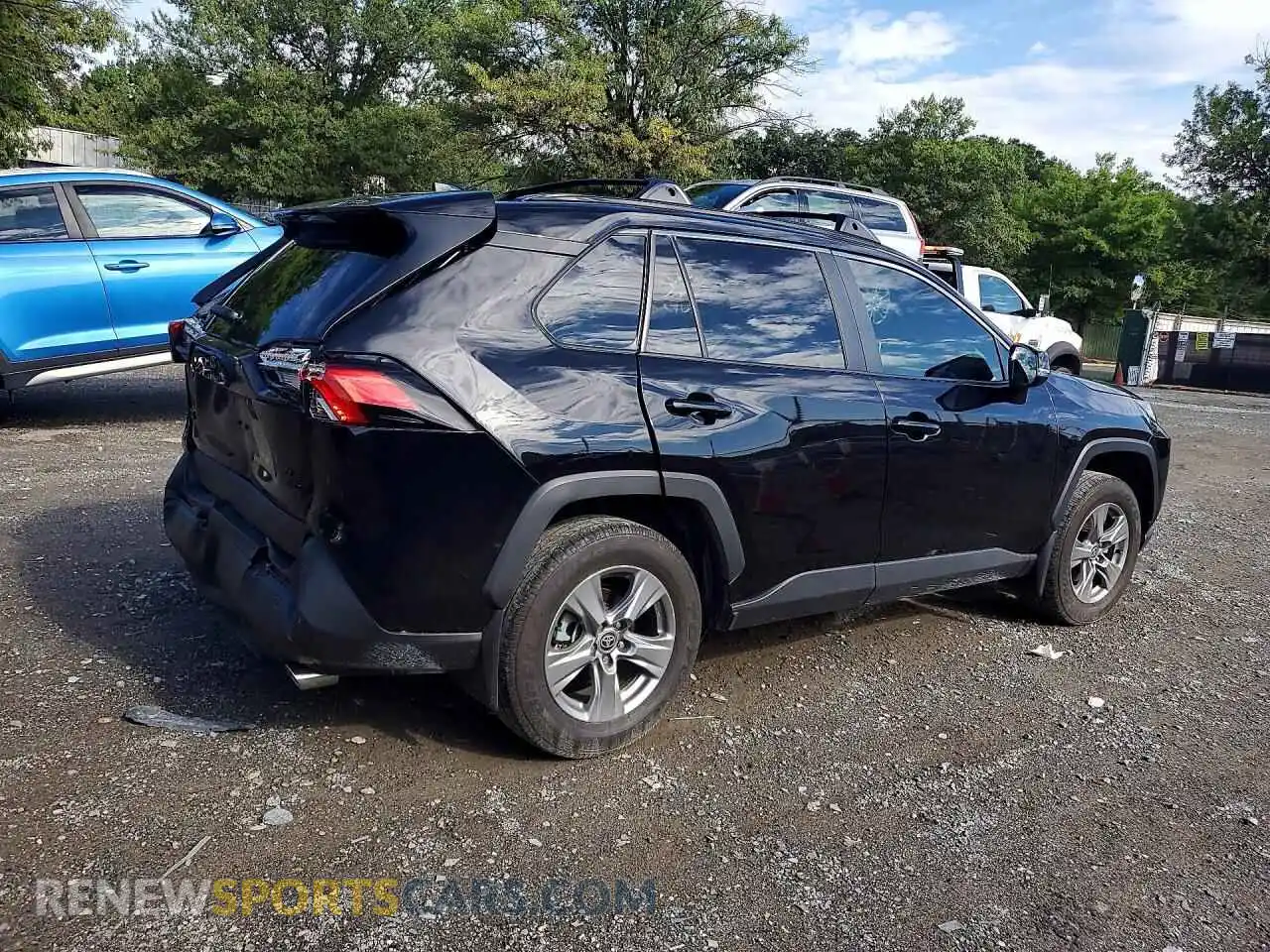 3 Photograph of a damaged car 2T3P1RFV1RC409928 TOYOTA RAV4 2024