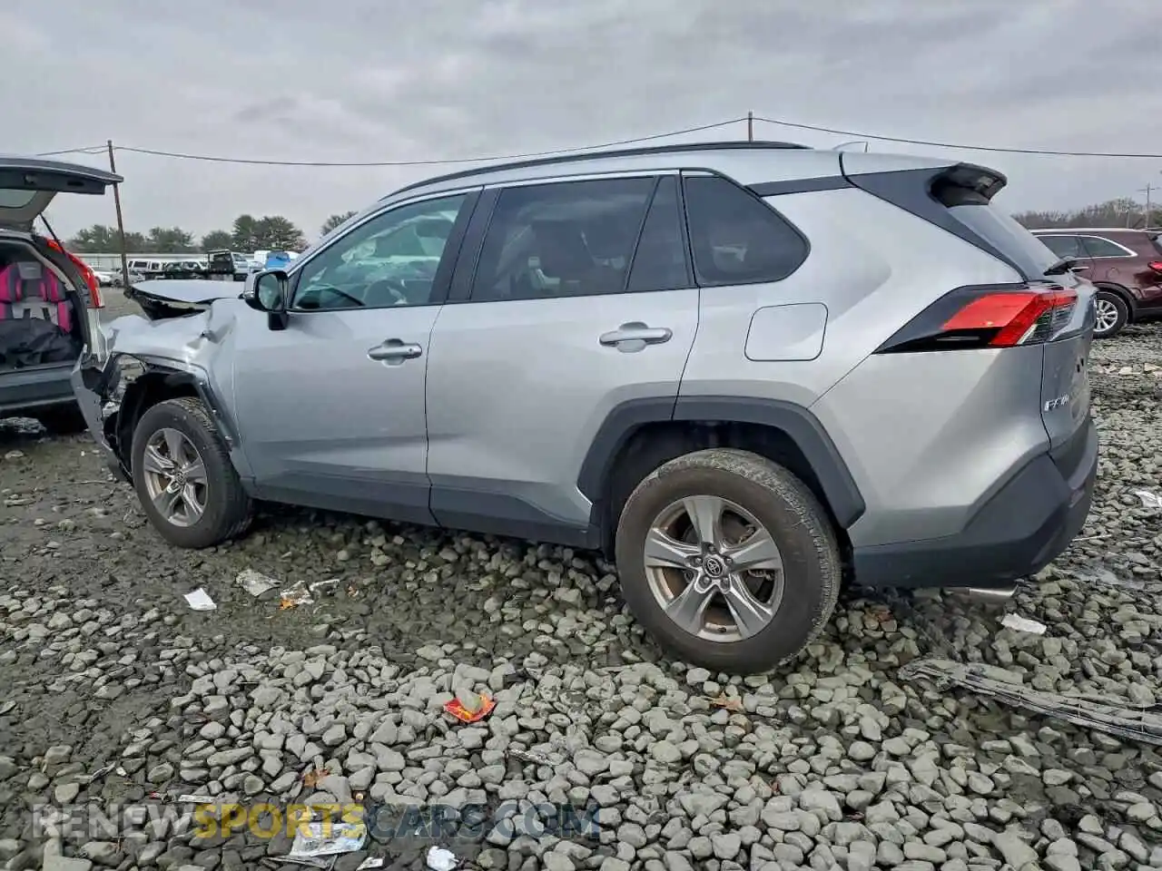 2 Photograph of a damaged car 2T3P1RFV1RC485021 TOYOTA RAV4 2024