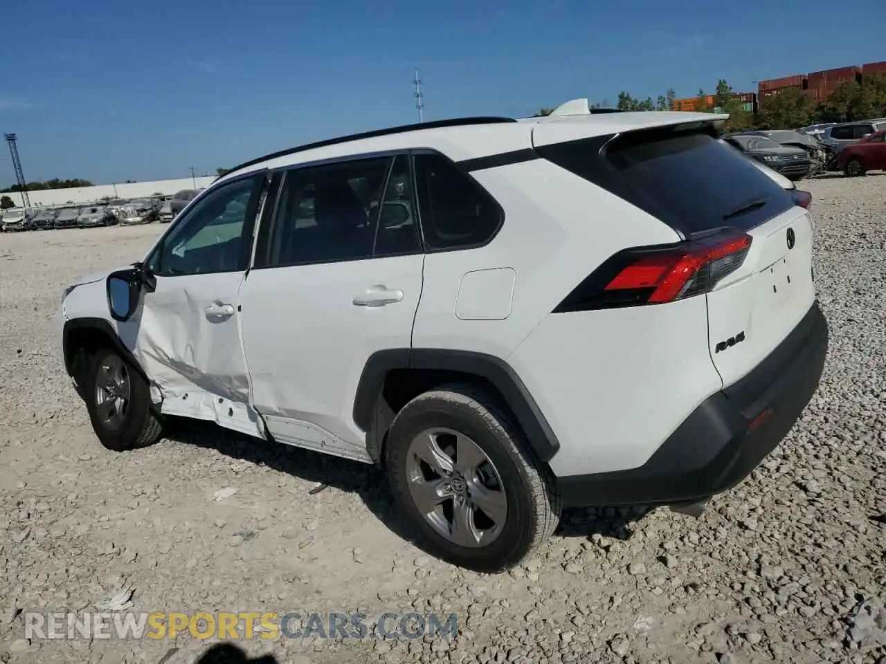 2 Photograph of a damaged car 2T3P1RFV1RW413377 TOYOTA RAV4 2024