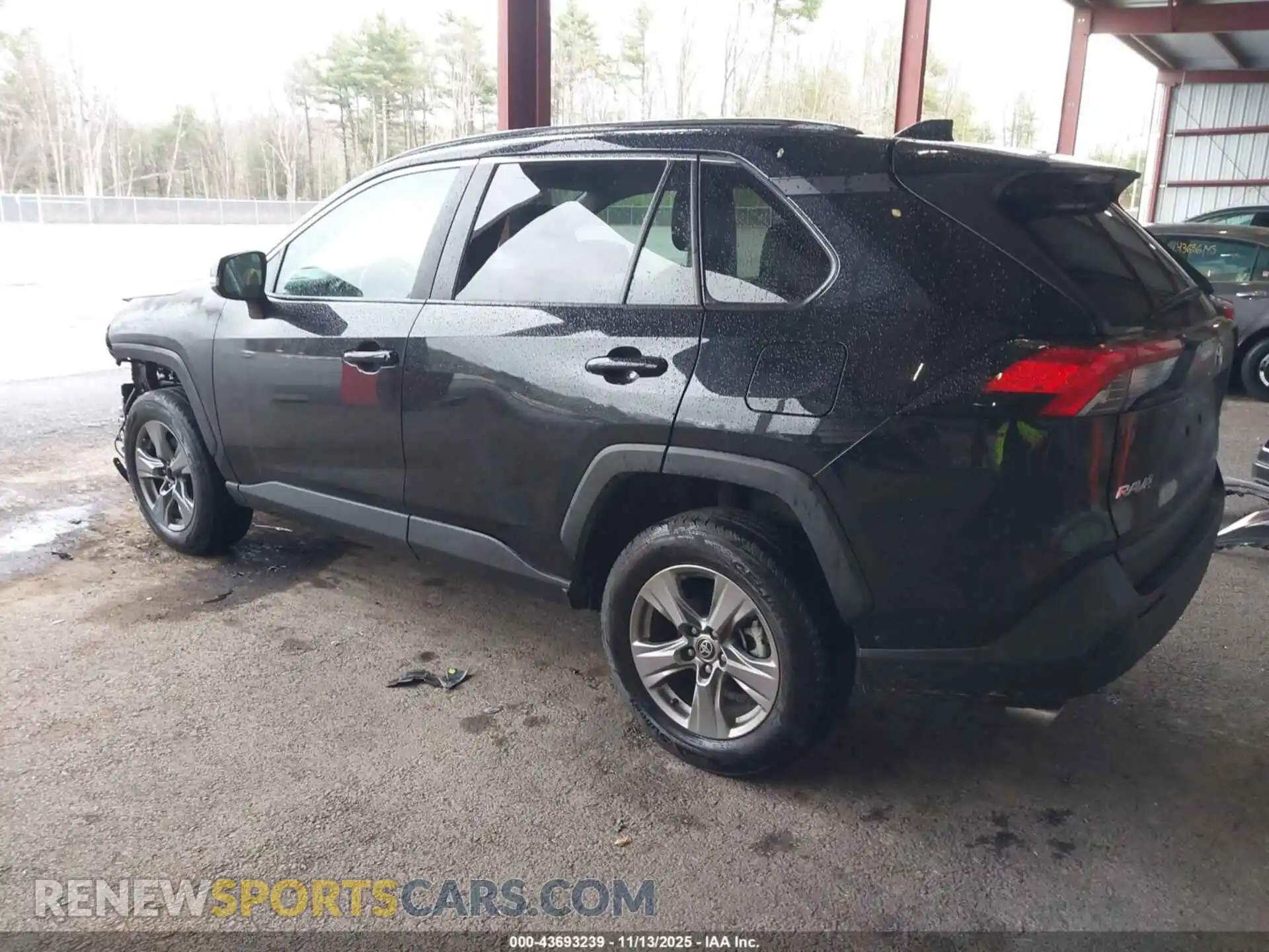 3 Photograph of a damaged car 2T3P1RFV1RW424010 TOYOTA RAV4 2024