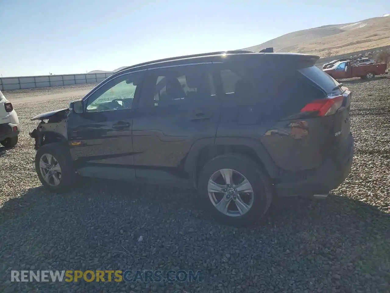 2 Photograph of a damaged car 2T3P1RFV1RW425254 TOYOTA RAV4 2024
