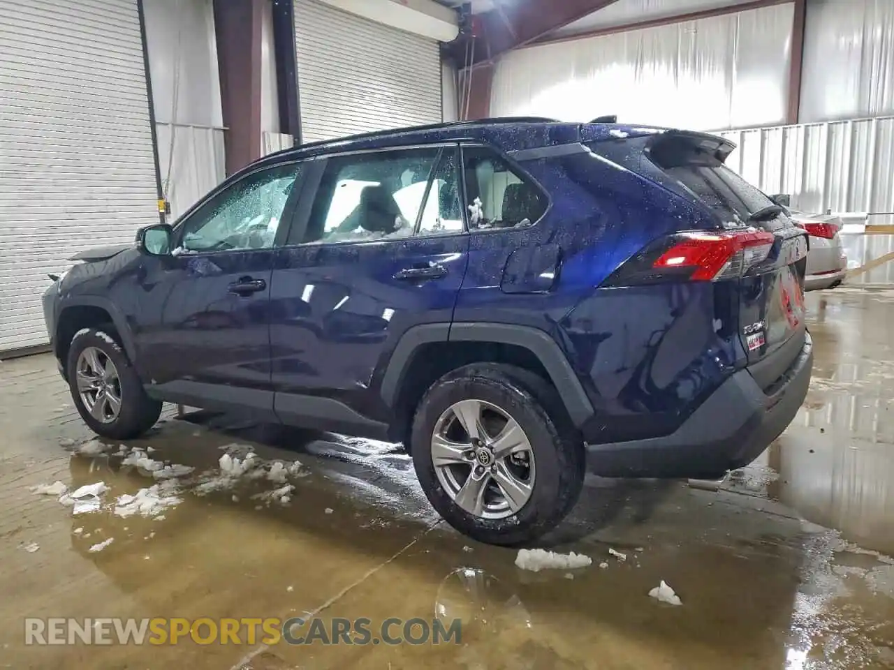 2 Фотография поврежденного автомобиля 2T3P1RFV1RW446198 TOYOTA RAV4 2024