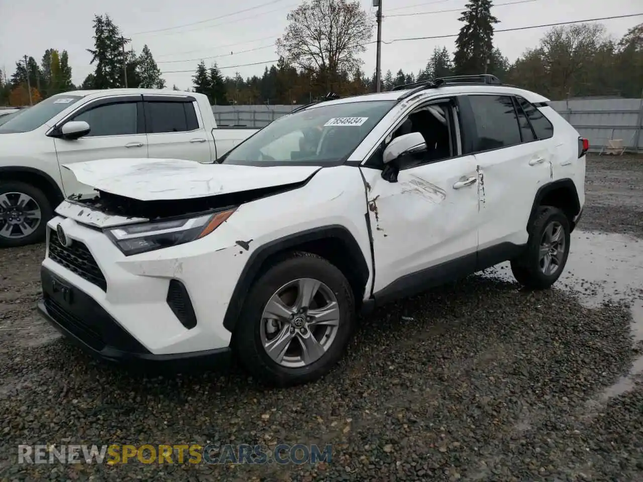 1 Photograph of a damaged car 2T3P1RFV2RC402468 TOYOTA RAV4 2024