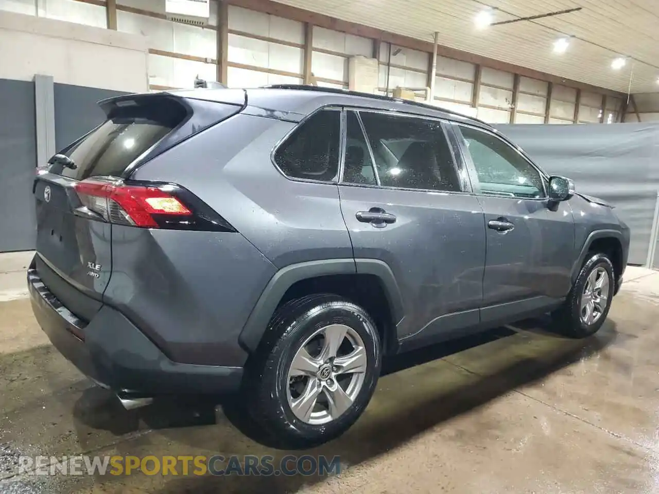 3 Photograph of a damaged car 2T3P1RFV2RC431307 TOYOTA RAV4 2024