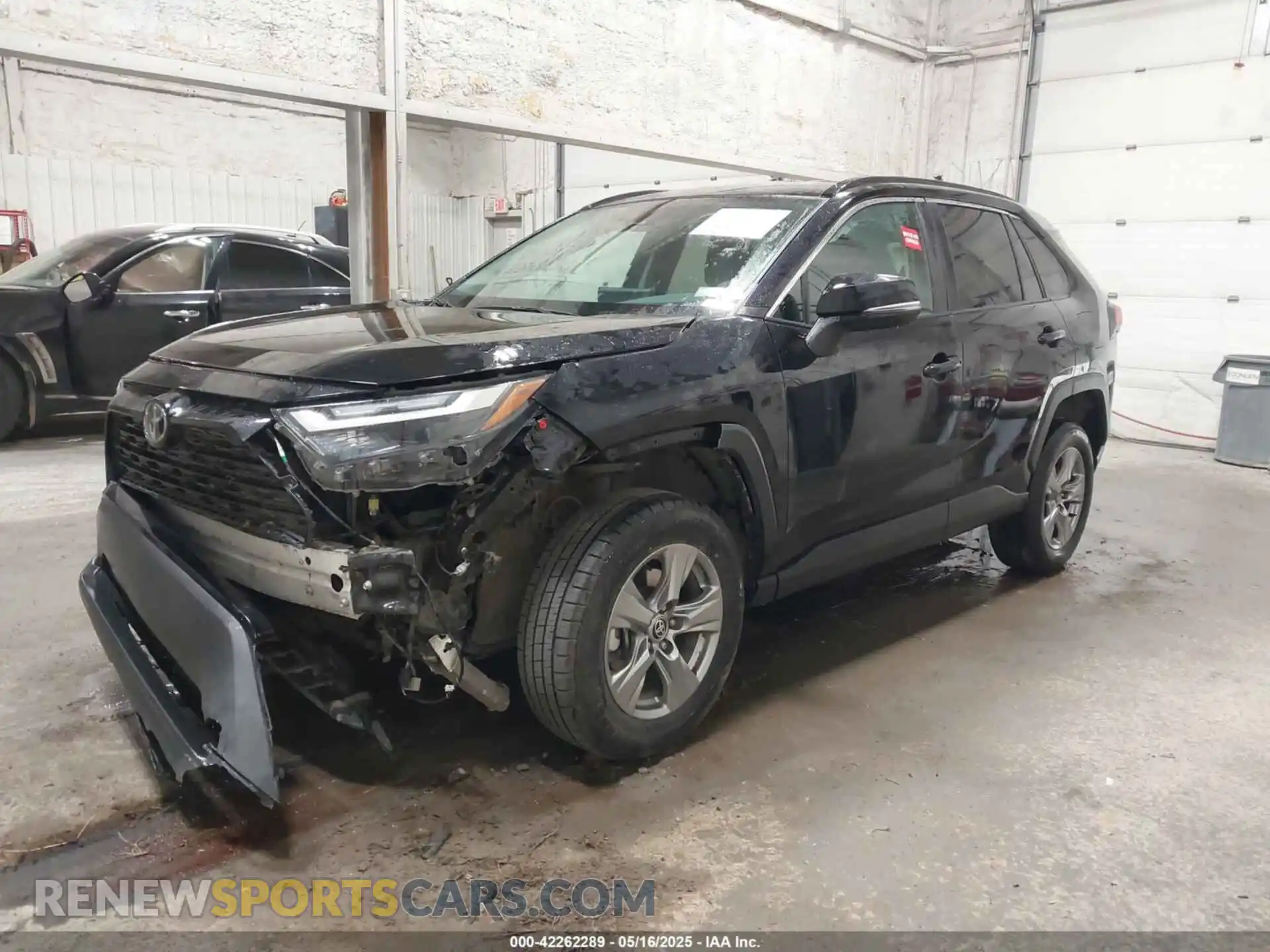 2 Photograph of a damaged car 2T3P1RFV2RW445206 TOYOTA RAV4 2024