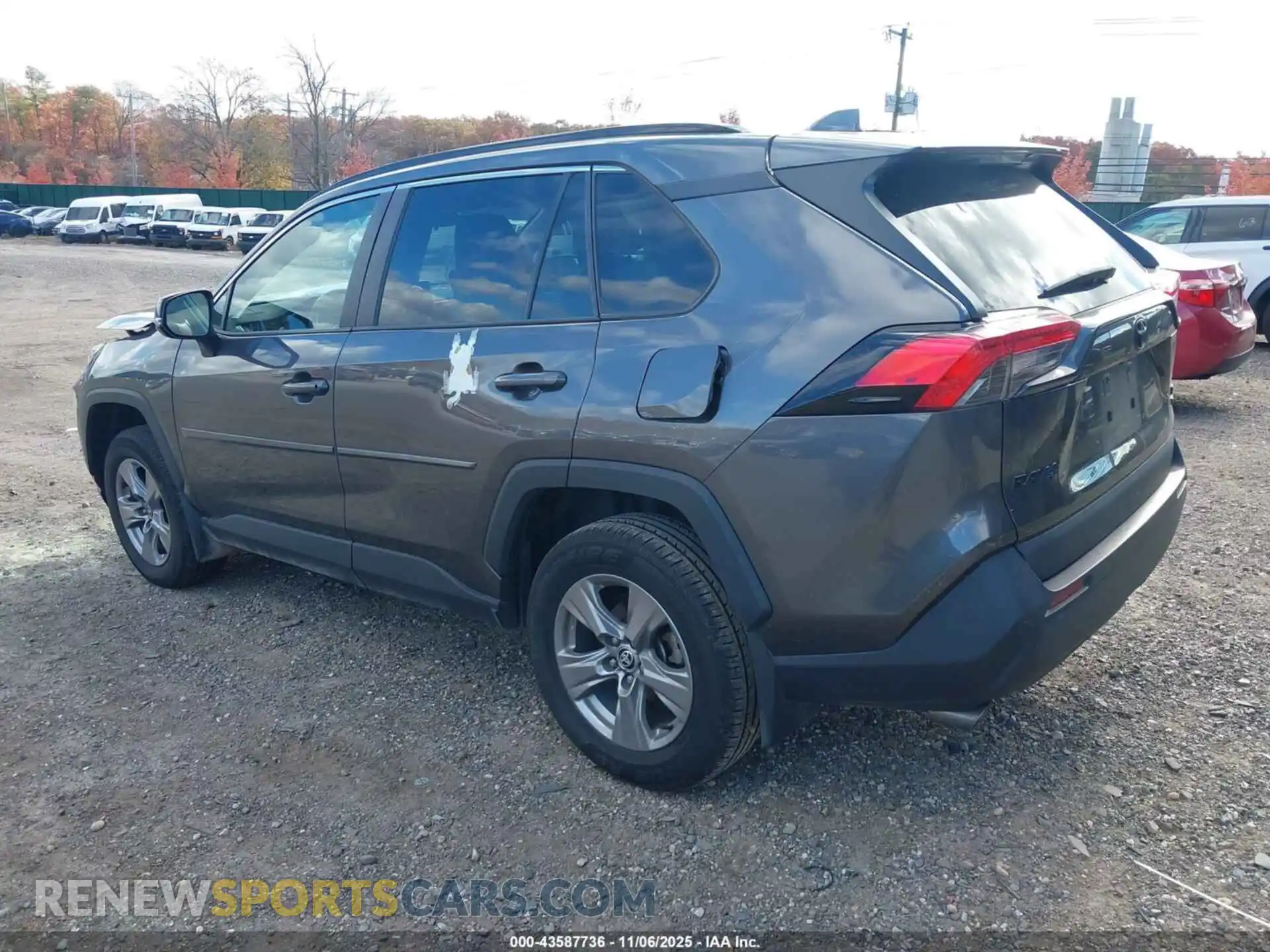 3 fotografías del automóvil dañado 2T3P1RFV3RC393828 TOYOTA RAV4 2024