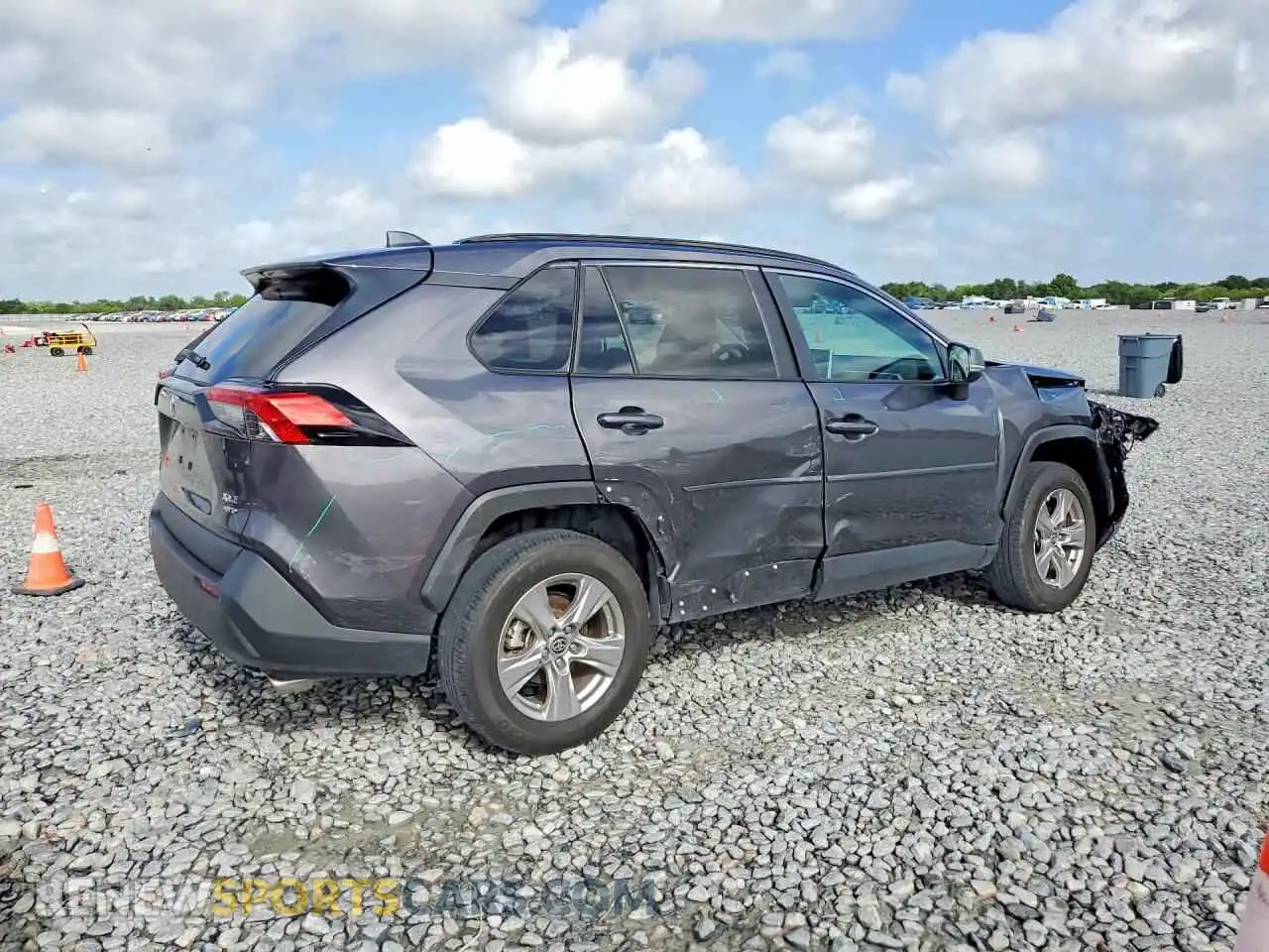 3 fotografías del automóvil dañado 2T3P1RFV3RC439898 TOYOTA RAV4 2024