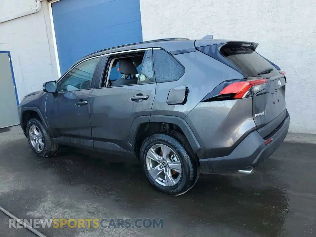 2 Photograph of a damaged car 2T3P1RFV3RC463506 TOYOTA RAV4 2024