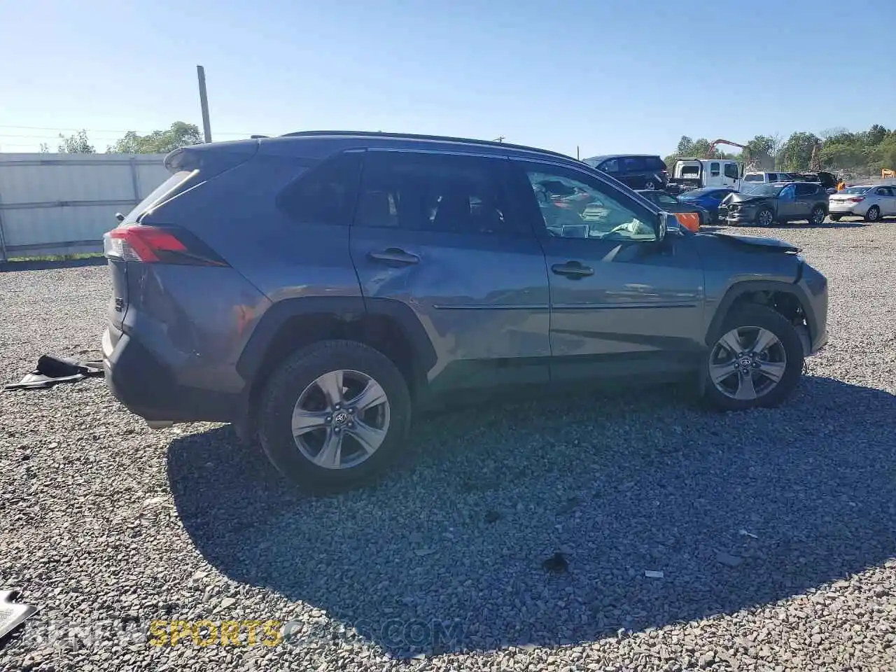3 fotografías del automóvil dañado 2T3P1RFV4RC397807 TOYOTA RAV4 2024