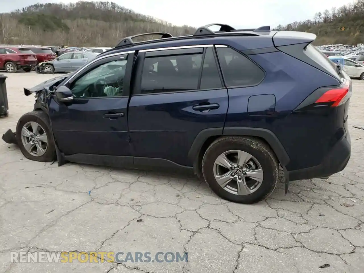 2 Photograph of a damaged car 2T3P1RFV4RW418914 TOYOTA RAV4 2024