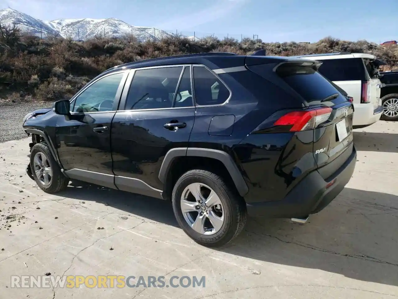 2 Фотография поврежденного автомобиля 2T3P1RFV4RW455638 TOYOTA RAV4 2024