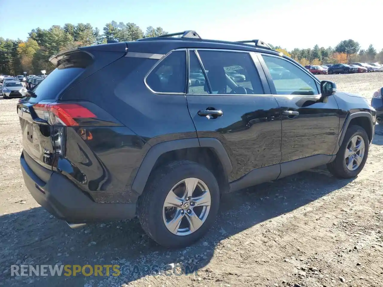 3 Photograph of a damaged car 2T3P1RFV5RC412394 TOYOTA RAV4 2024