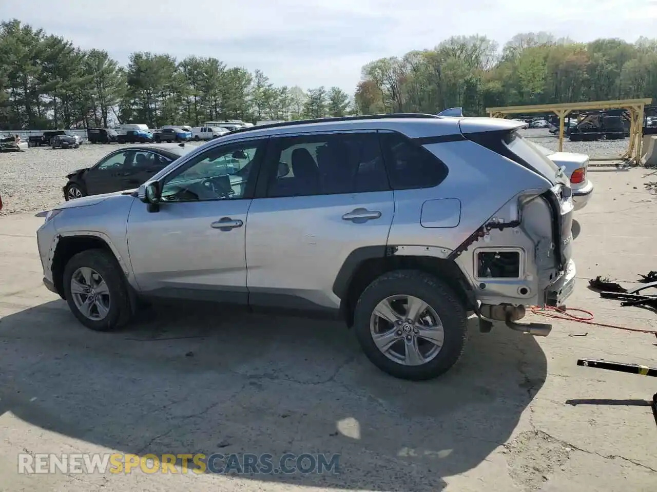 2 Photograph of a damaged car 2T3P1RFV5RC469677 TOYOTA RAV4 2024