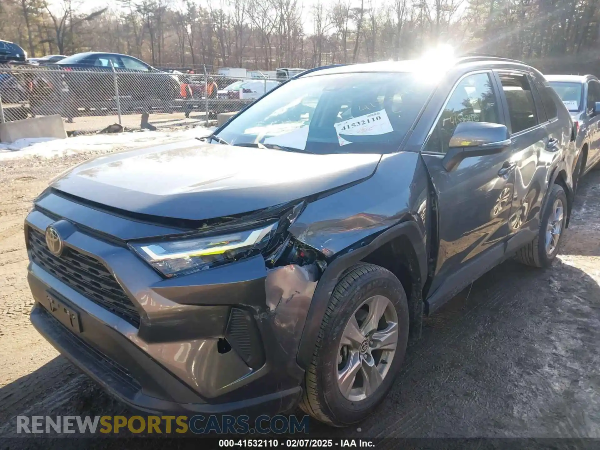 2 Photograph of a damaged car 2T3P1RFV5RC476936 TOYOTA RAV4 2024