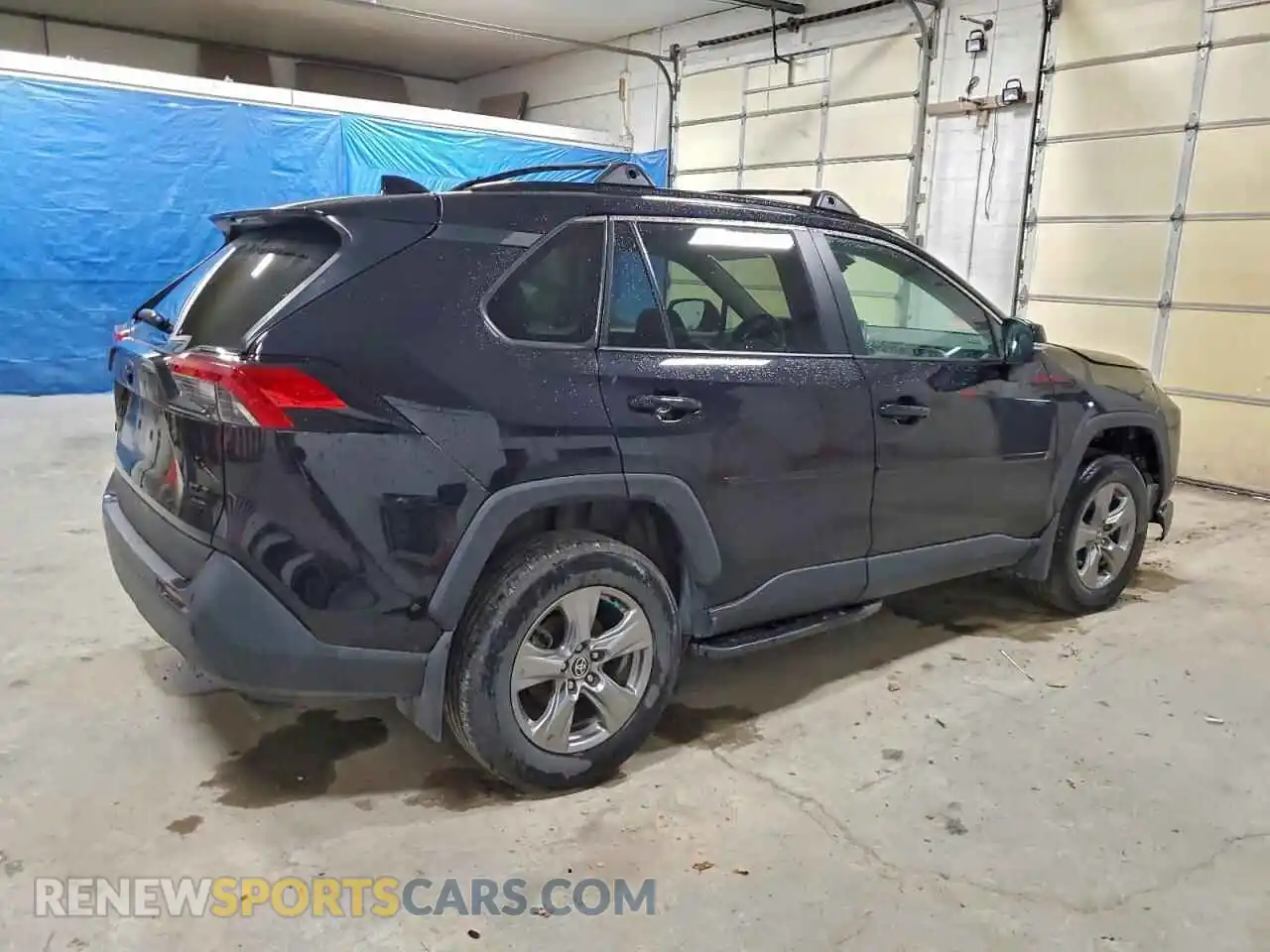 3 Photograph of a damaged car 2T3P1RFV5RW488583 TOYOTA RAV4 2024