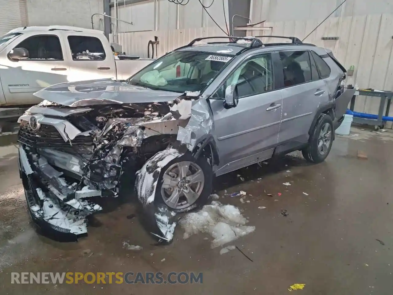 1 Photograph of a damaged car 2T3P1RFV6RC460146 TOYOTA RAV4 2024