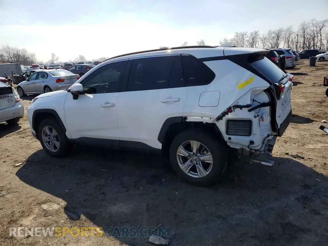 2 fotografías del automóvil dañado 2T3P1RFV6RC484995 TOYOTA RAV4 2024
