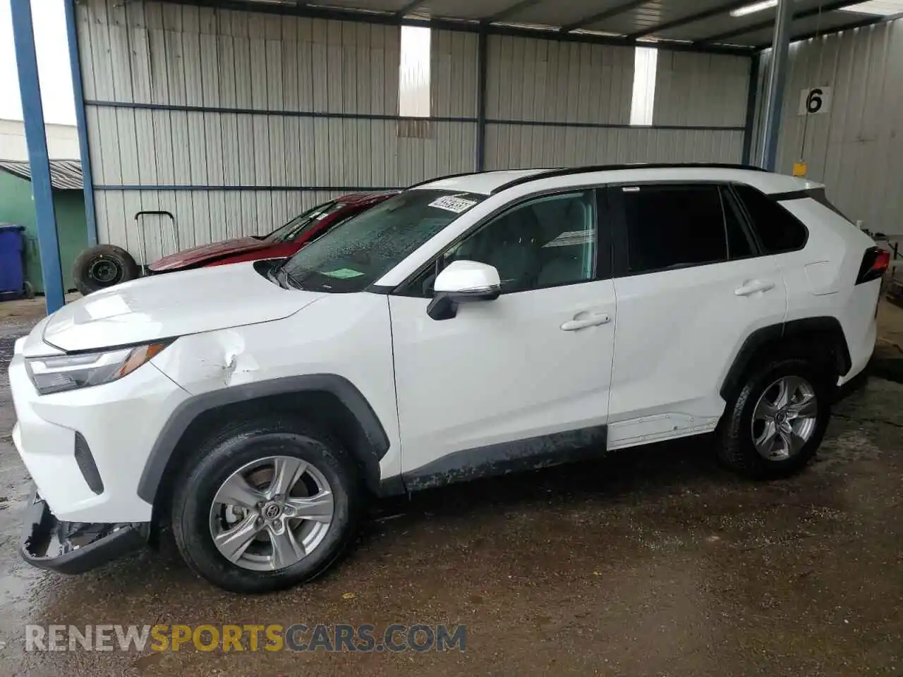 1 Photograph of a damaged car 2T3P1RFV6RW462929 TOYOTA RAV4 2024