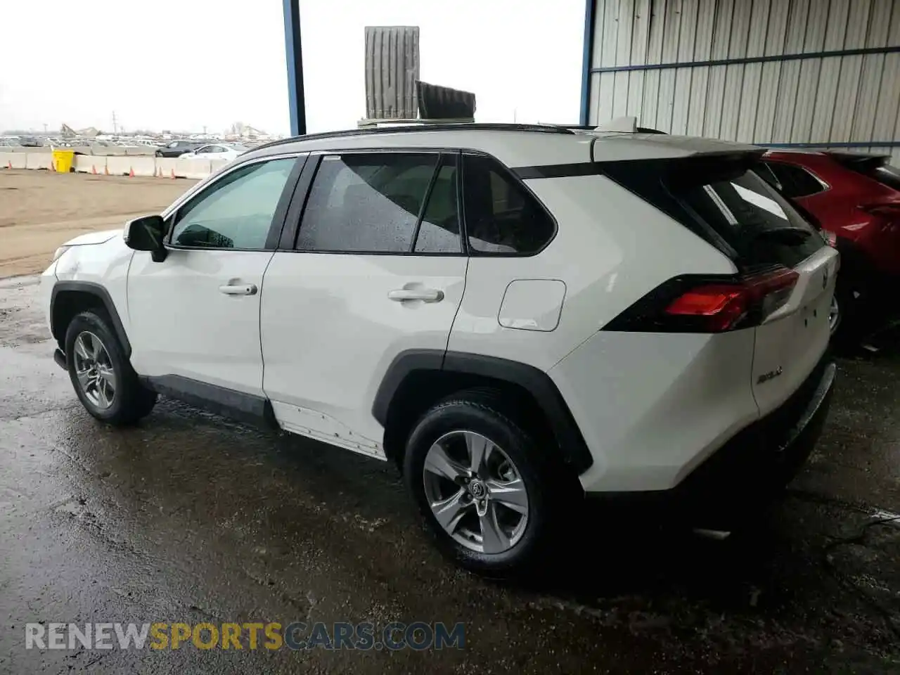 2 Photograph of a damaged car 2T3P1RFV6RW462929 TOYOTA RAV4 2024