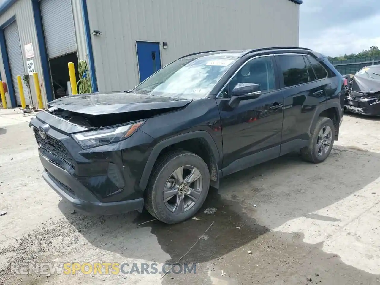 1 Photograph of a damaged car 2T3P1RFV7RC423588 TOYOTA RAV4 2024