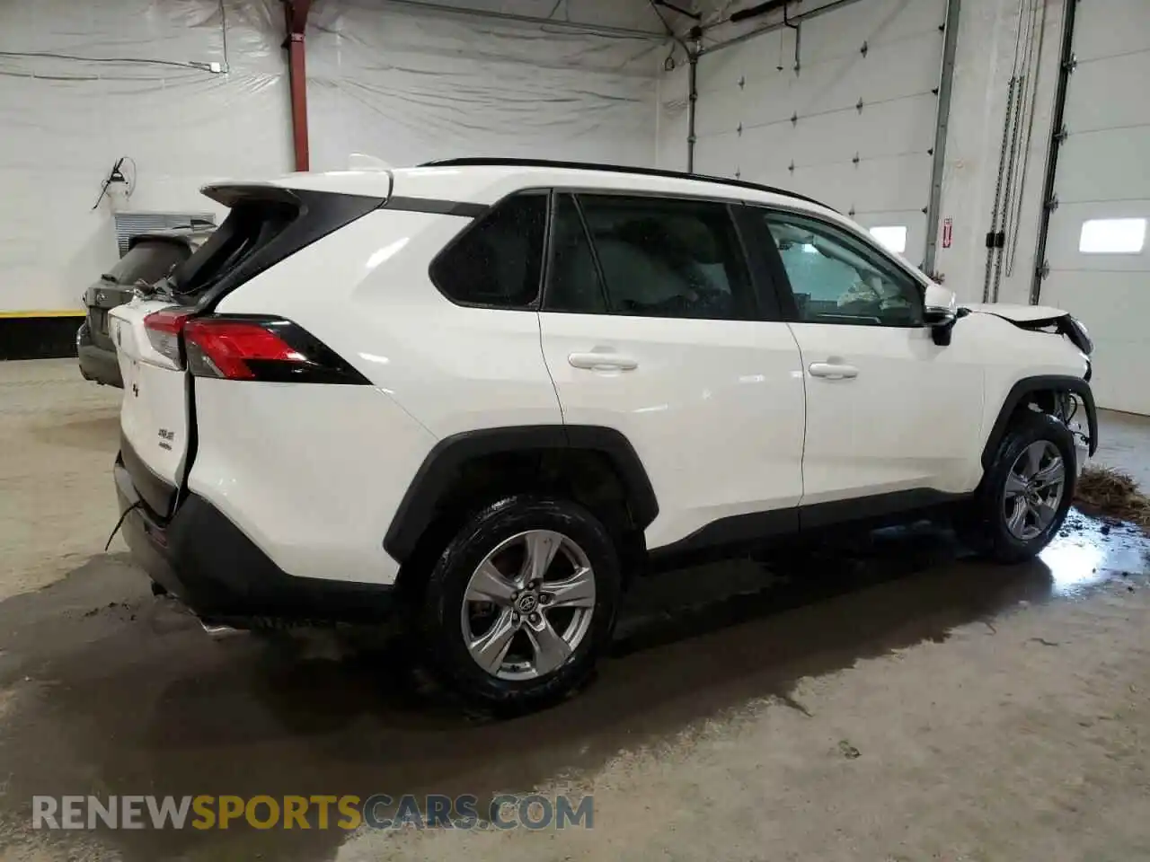 3 Photograph of a damaged car 2T3P1RFV7RW413268 TOYOTA RAV4 2024