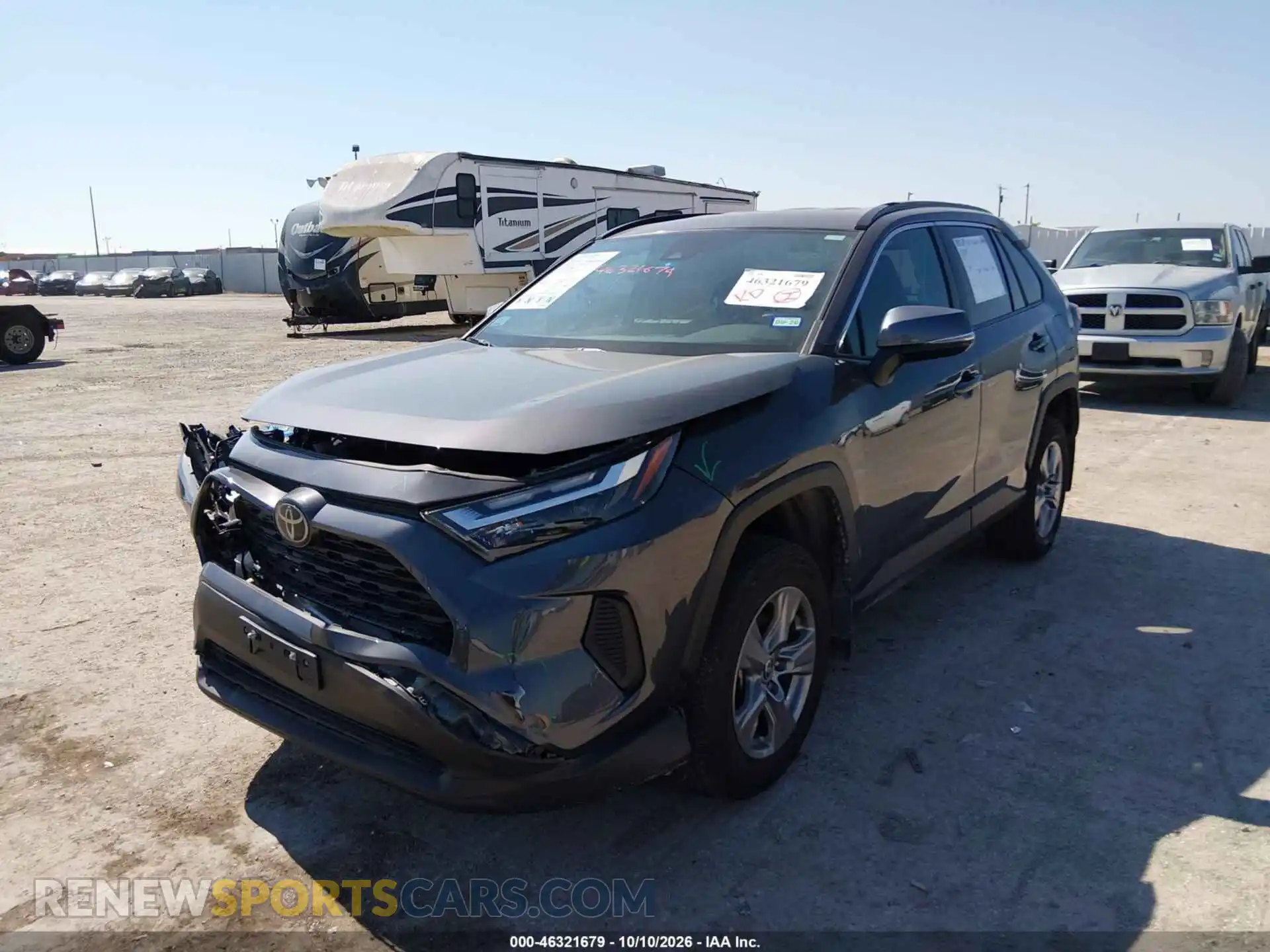 2 fotografías del automóvil dañado 2T3P1RFV7RW450983 TOYOTA RAV4 2024