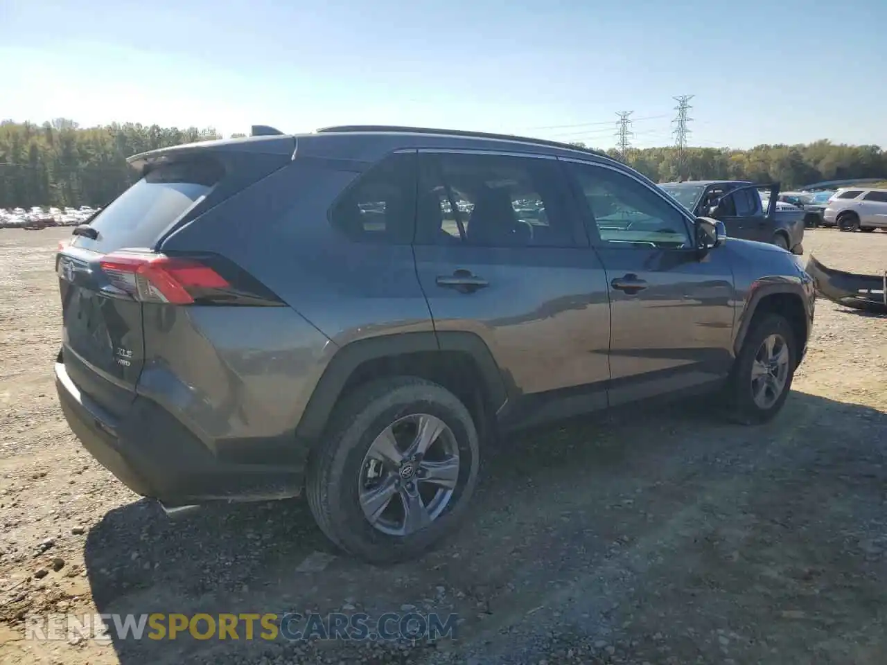3 fotografías del automóvil dañado 2T3P1RFV8RC422658 TOYOTA RAV4 2024
