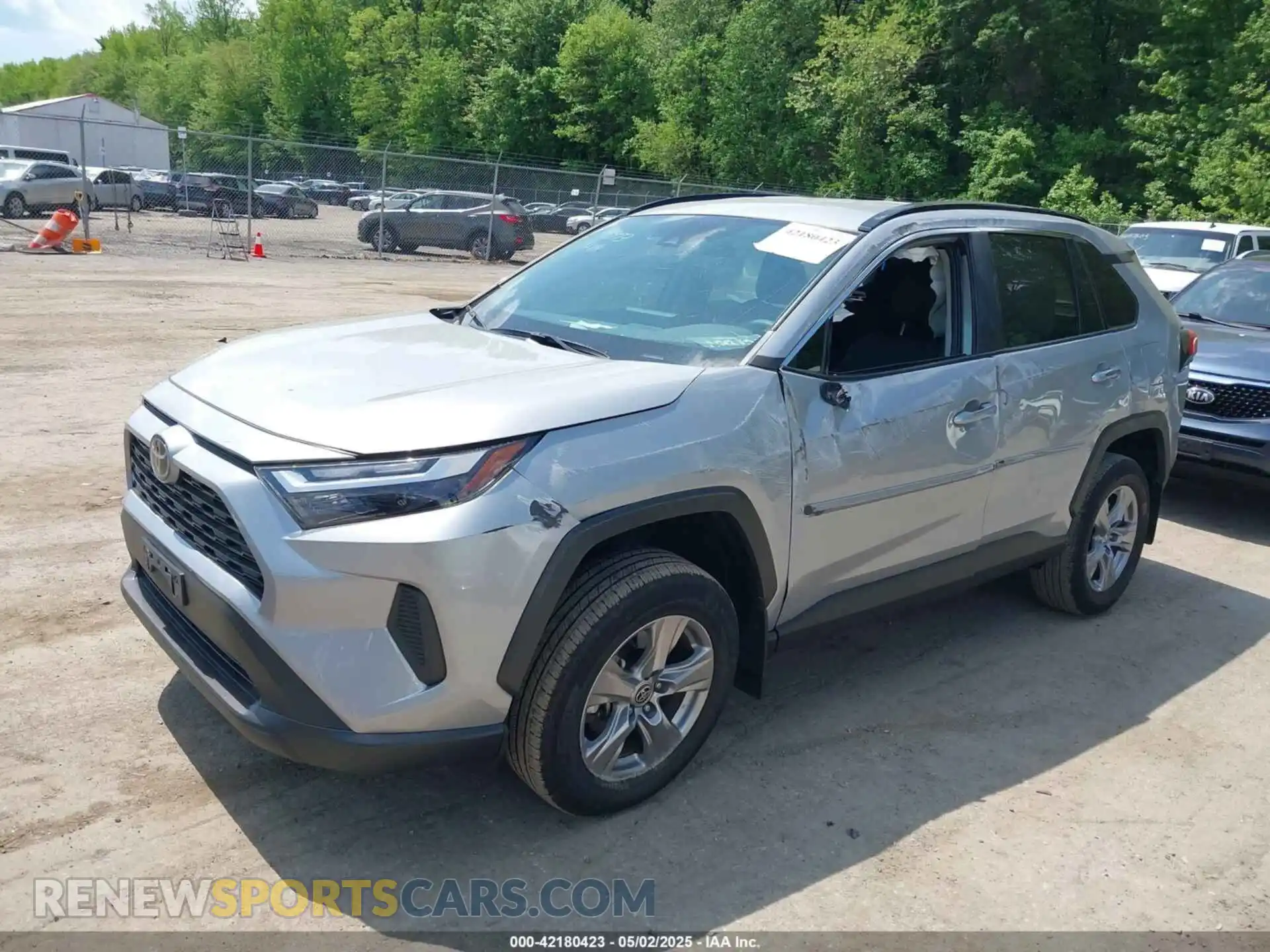 2 Photograph of a damaged car 2T3P1RFV8RW409228 TOYOTA RAV4 2024