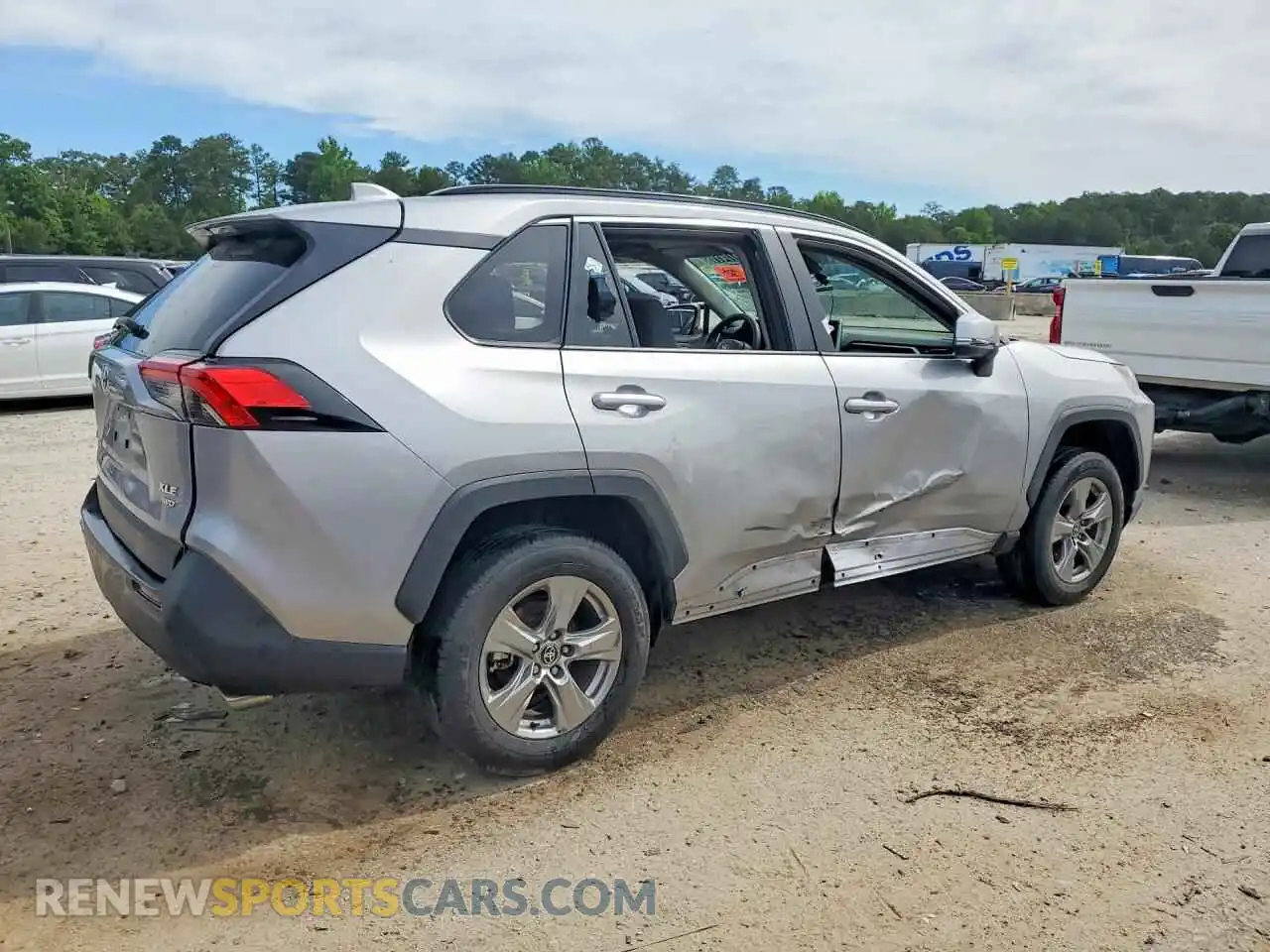 3 fotografías del automóvil dañado 2T3P1RFV9RC448914 TOYOTA RAV4 2024