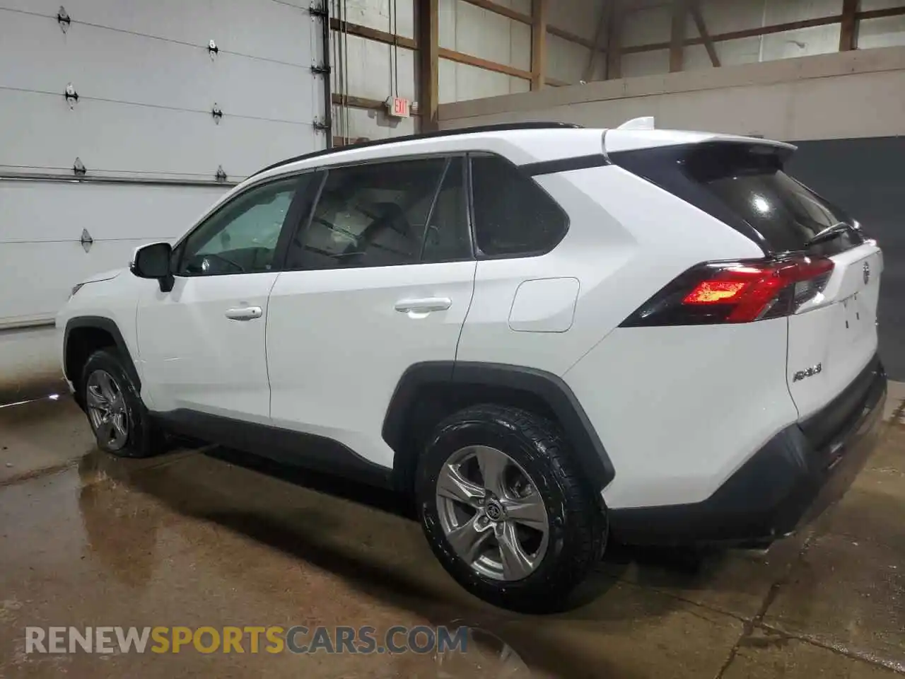 2 Photograph of a damaged car 2T3P1RFV9RW435515 TOYOTA RAV4 2024