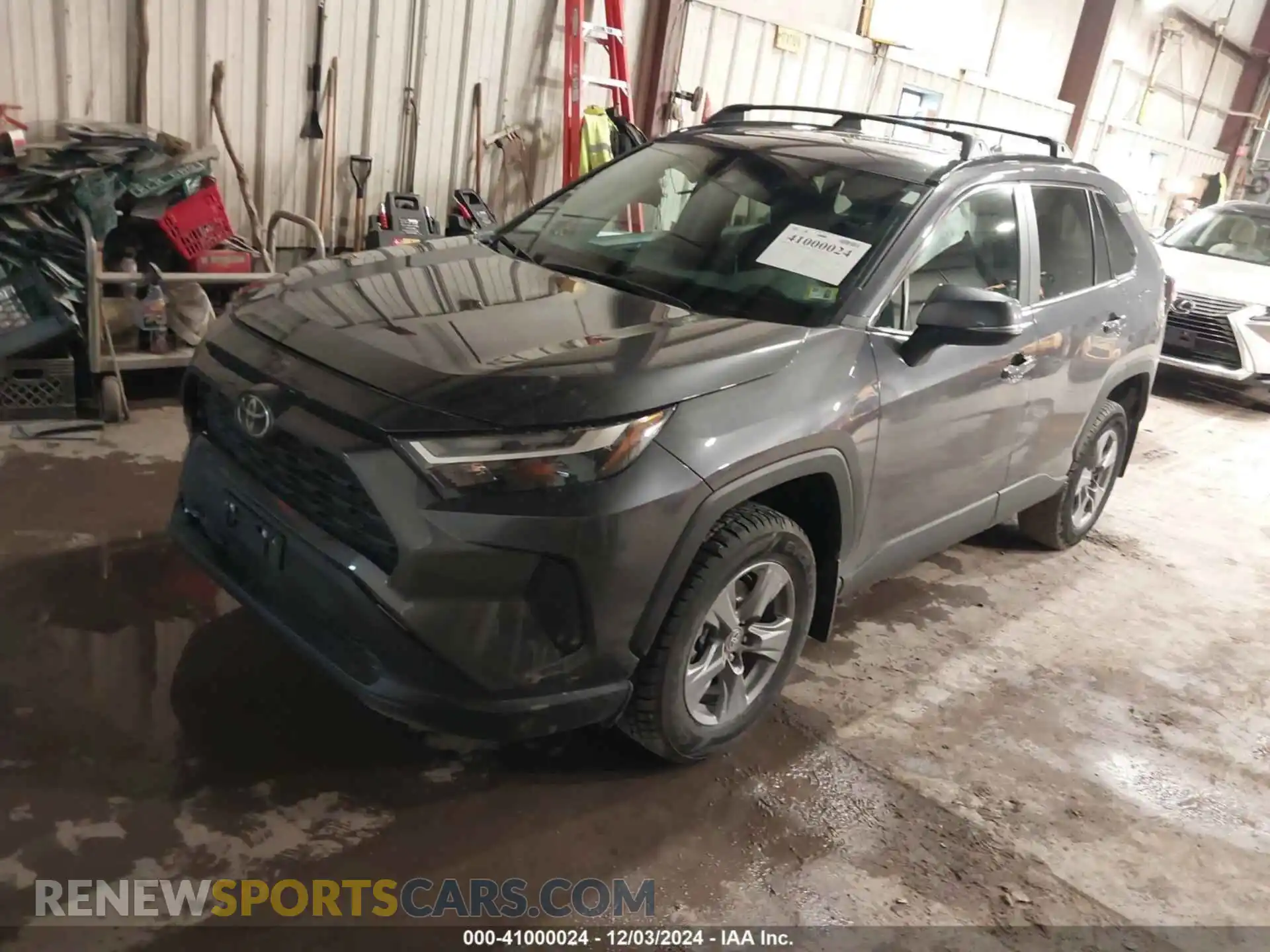 2 fotografías del automóvil dañado 2T3P1RFVXRC478696 TOYOTA RAV4 2024