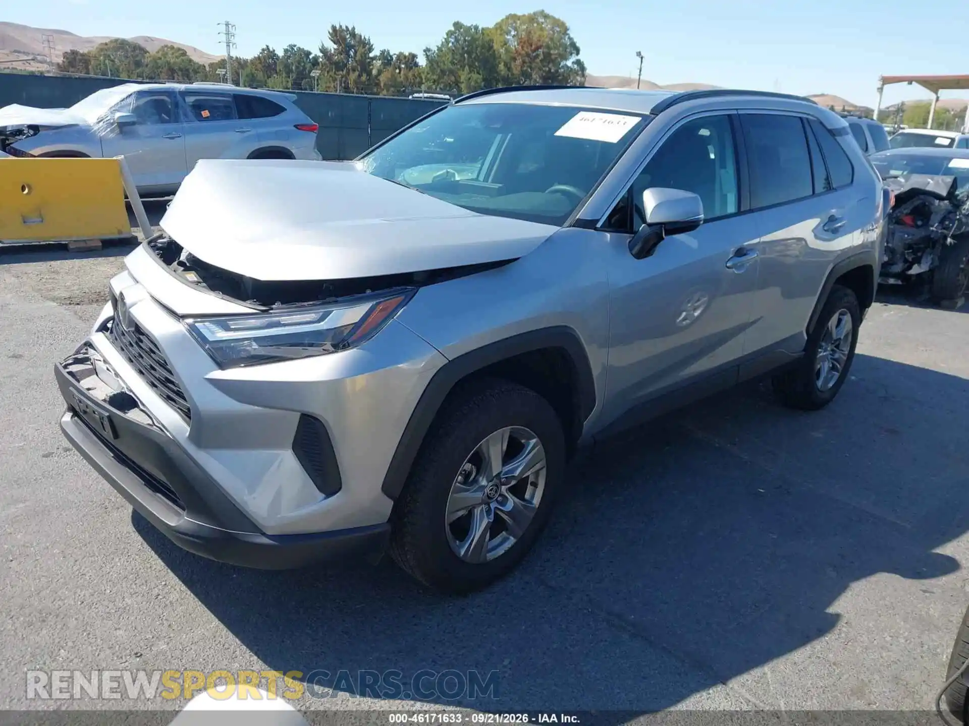 2 Photograph of a damaged car 2T3P1RFVXRC480576 TOYOTA RAV4 2024