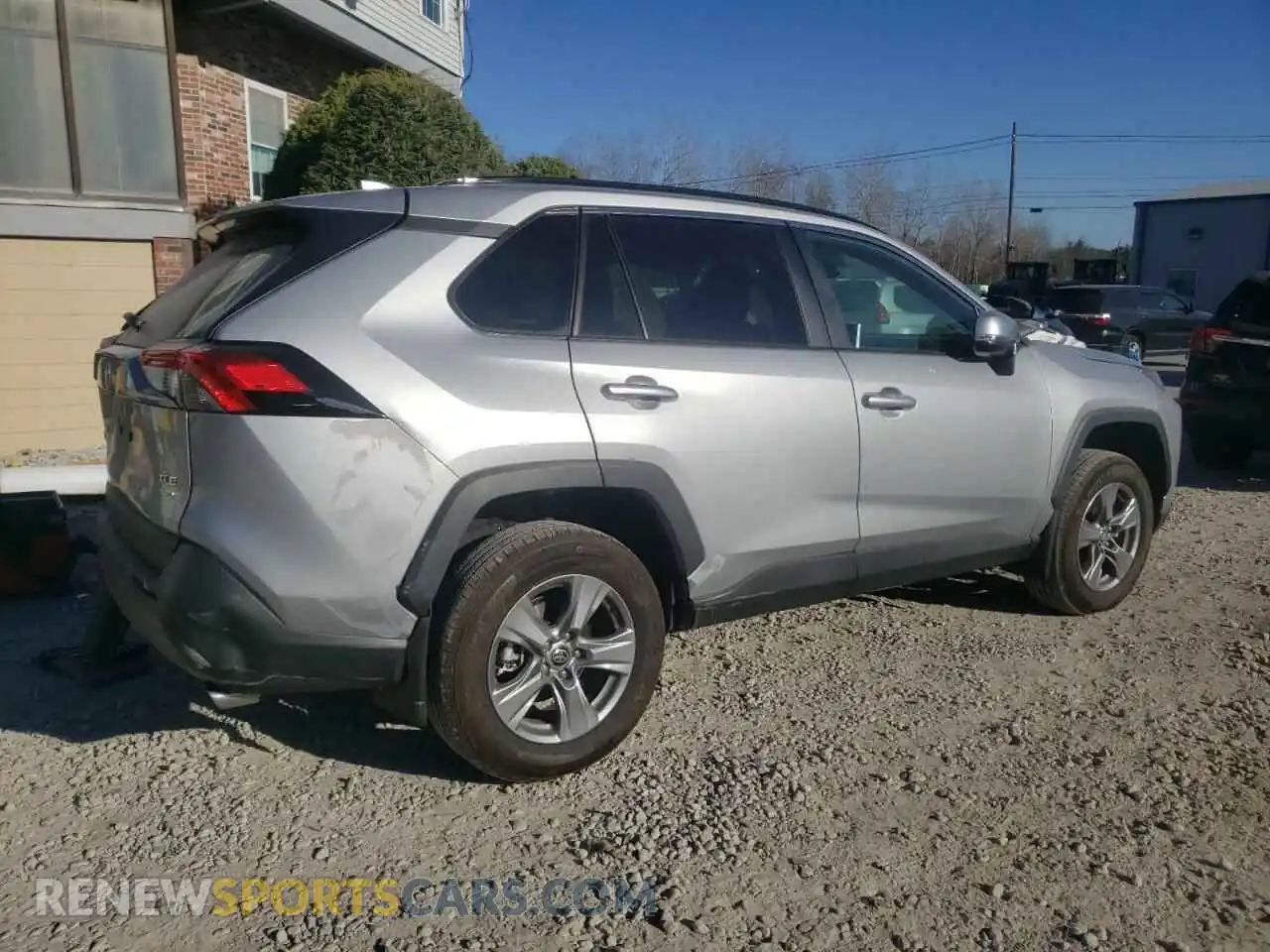 3 Photograph of a damaged car 2T3P1RFVXRW436995 TOYOTA RAV4 2024