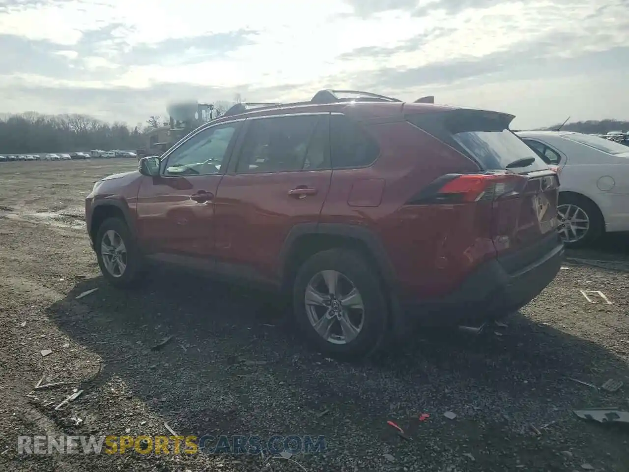 2 Photograph of a damaged car 2T3P1RFVXRW466952 TOYOTA RAV4 2024