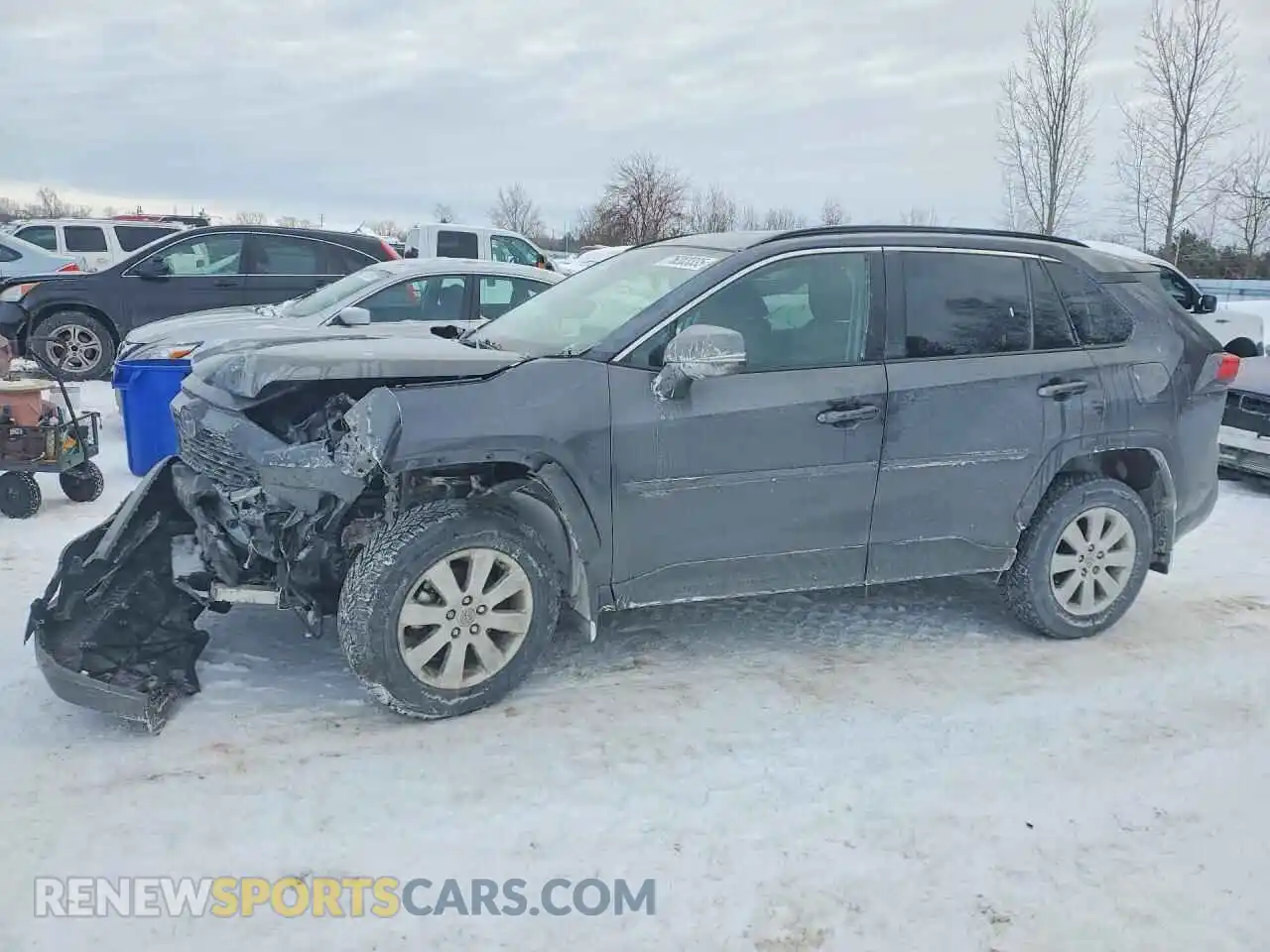 1 Photograph of a damaged car 2T3R1RFV0RC400758 TOYOTA RAV4 2024