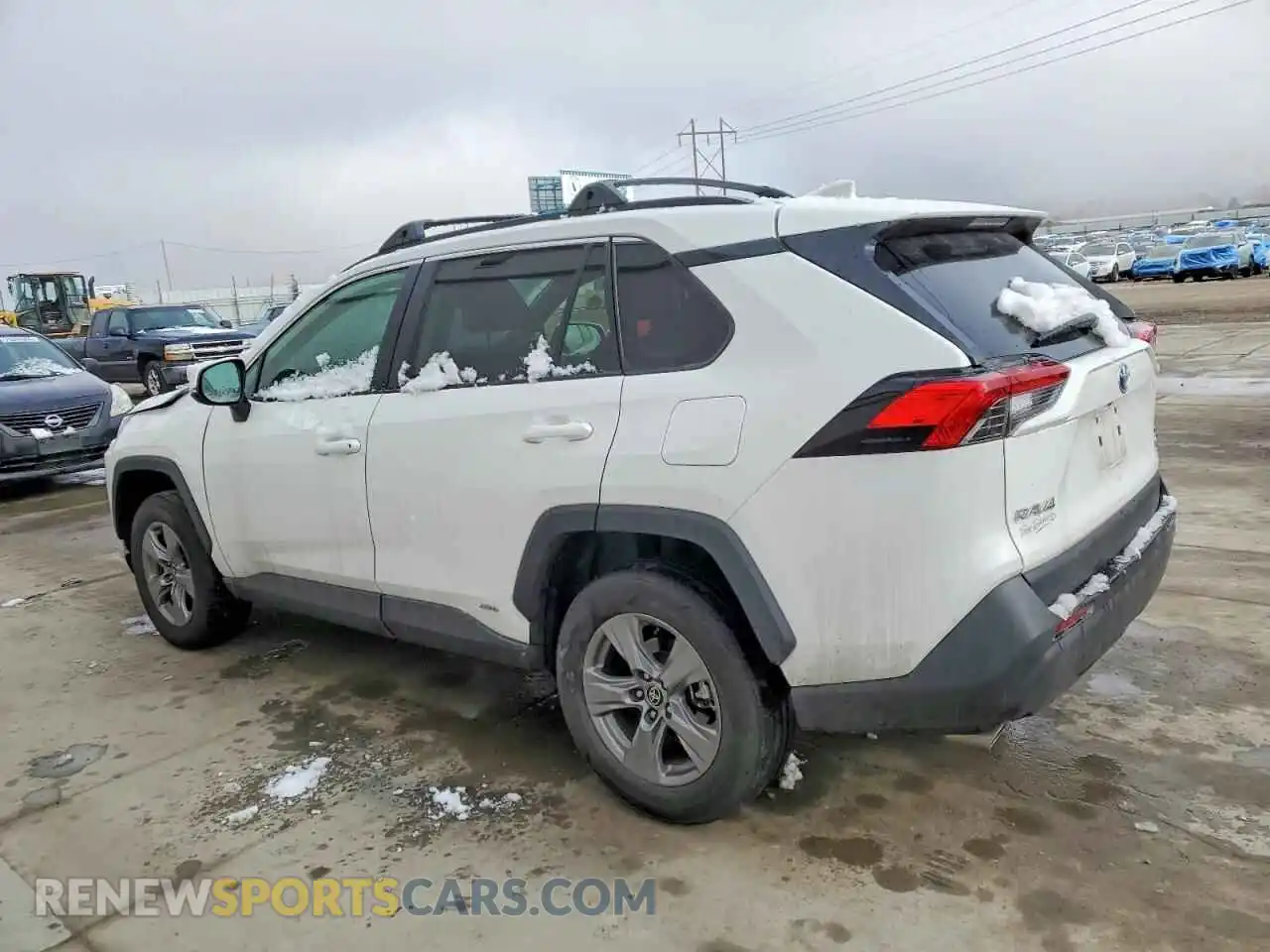 2 Фотография поврежденного автомобиля 2T3RWRFV0RW193417 TOYOTA RAV4 2024