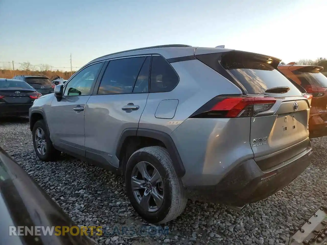 2 Photograph of a damaged car 2T3RWRFV2RW196352 TOYOTA RAV4 2024