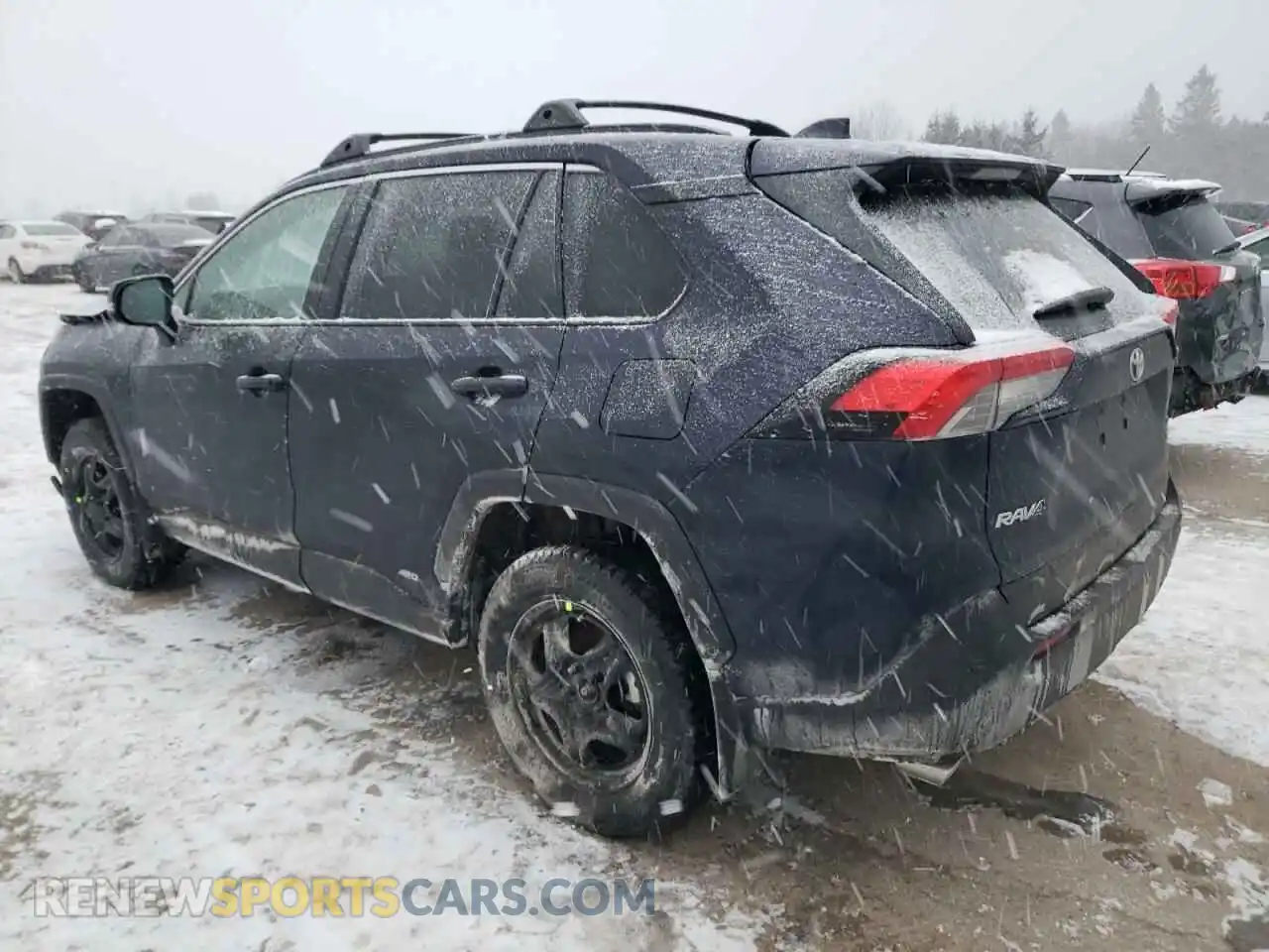 2 Photograph of a damaged car 2T3RWRFV2RW232301 TOYOTA RAV4 2024