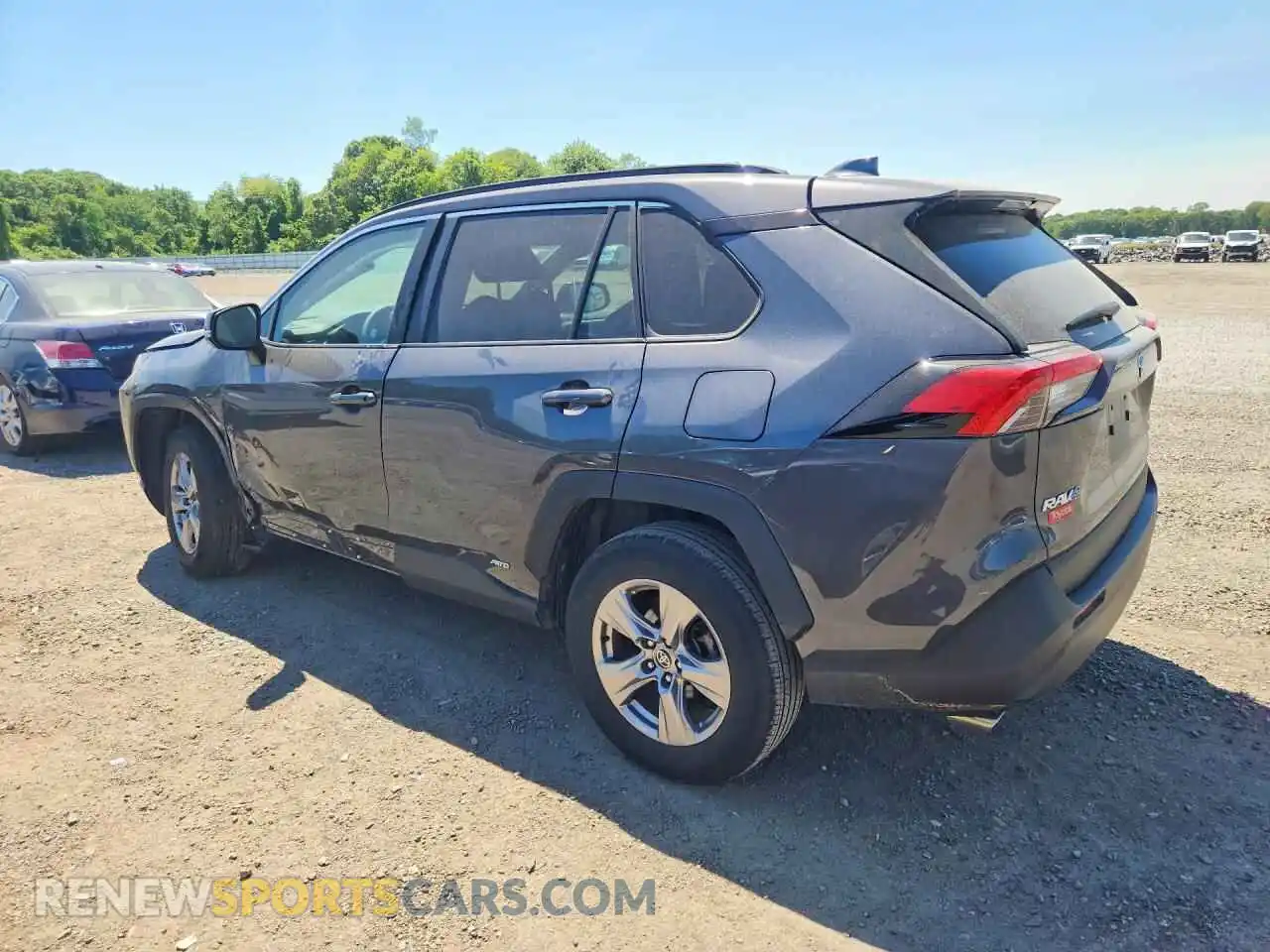 2 Фотография поврежденного автомобиля 2T3RWRFV2RW248272 TOYOTA RAV4 2024