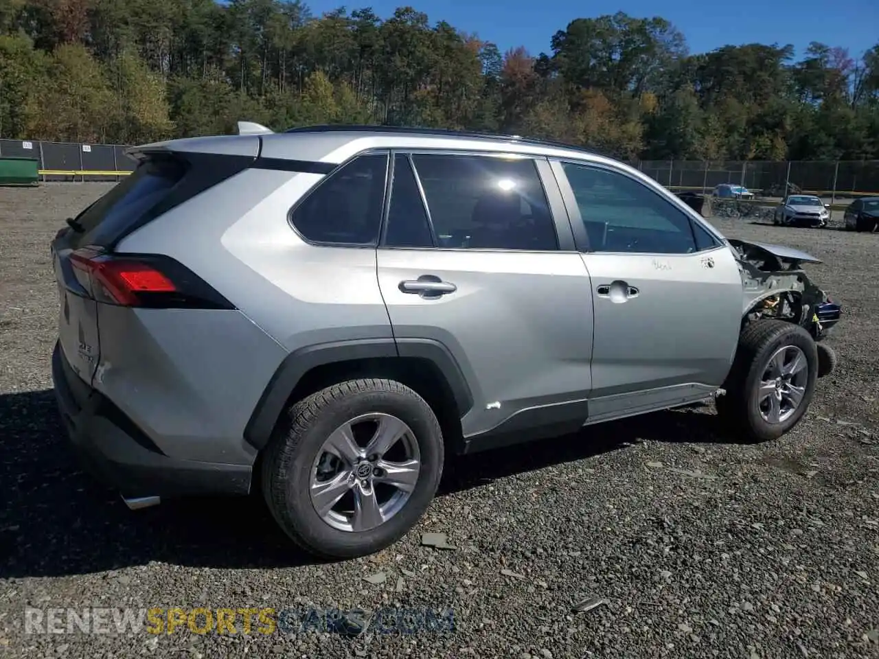 3 Photograph of a damaged car 2T3RWRFV4RW249083 TOYOTA RAV4 2024