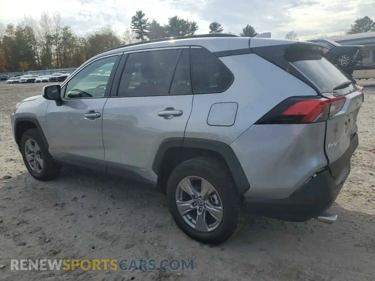 2 Photograph of a damaged car 2T3RWRFV7RW201464 TOYOTA RAV4 2024