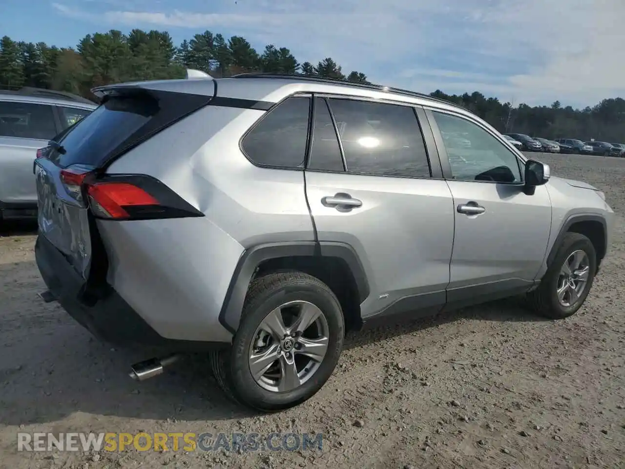 3 Photograph of a damaged car 2T3RWRFV7RW201464 TOYOTA RAV4 2024